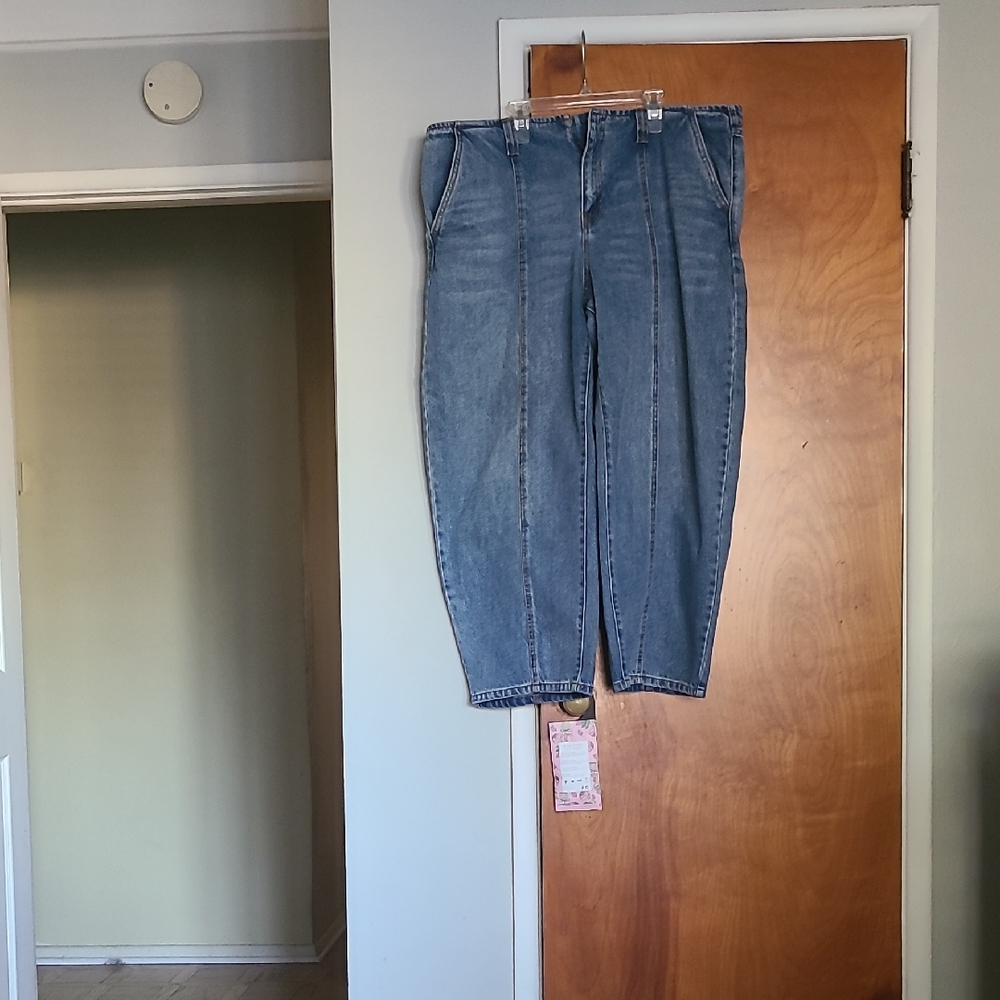 Blue Women's Denim Barrel Jeans
